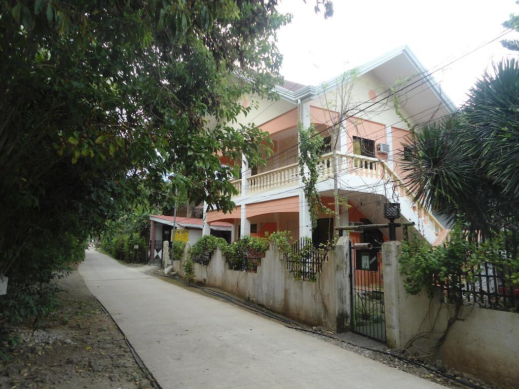 Menchu'S Pension House Panglao Exterior photo